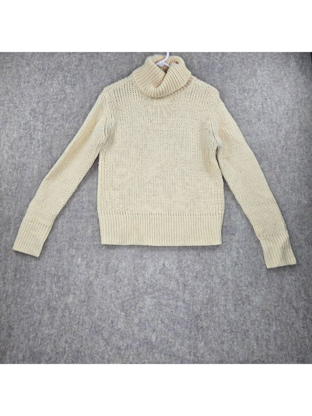 Aeropostale Womens Cream Turtleneck Sweater Size M Acrylic Knit Casual Soft Warm
